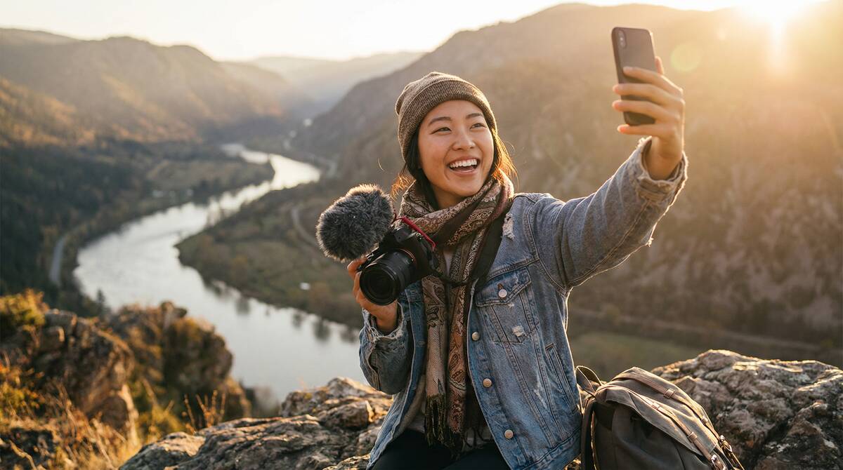 17c一起草旅行视频